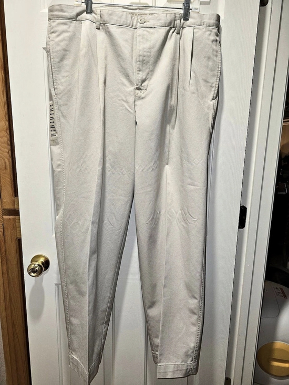 Calvin Klein Wrinkle-resistant Double-pleated / Relaxed Fit Dress Pants Pleated